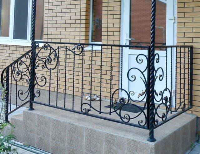 кованые и сварные перила Москва